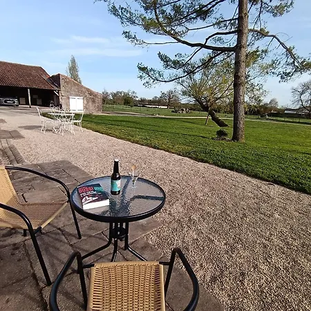 Au Charme Di'sy Les Cerqueux-de-Maulévrier