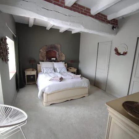 Au Charme Di'sy 3* Les Cerqueux-de-Maulévrier