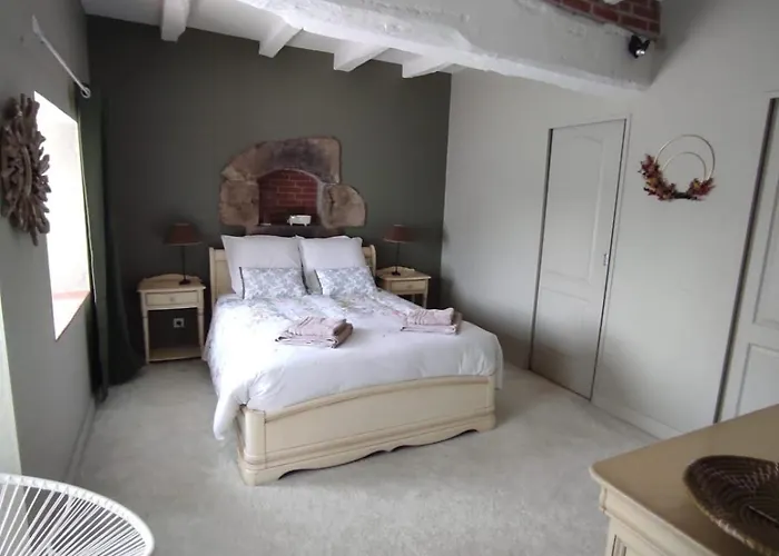 Au Charme Di'sy 3* Les Cerqueux-de-Maulévrier